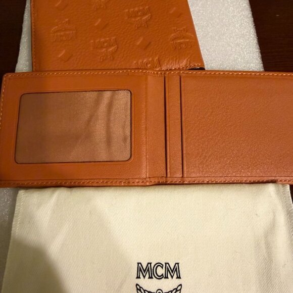 MCM men wallet - Picture 4 of 5